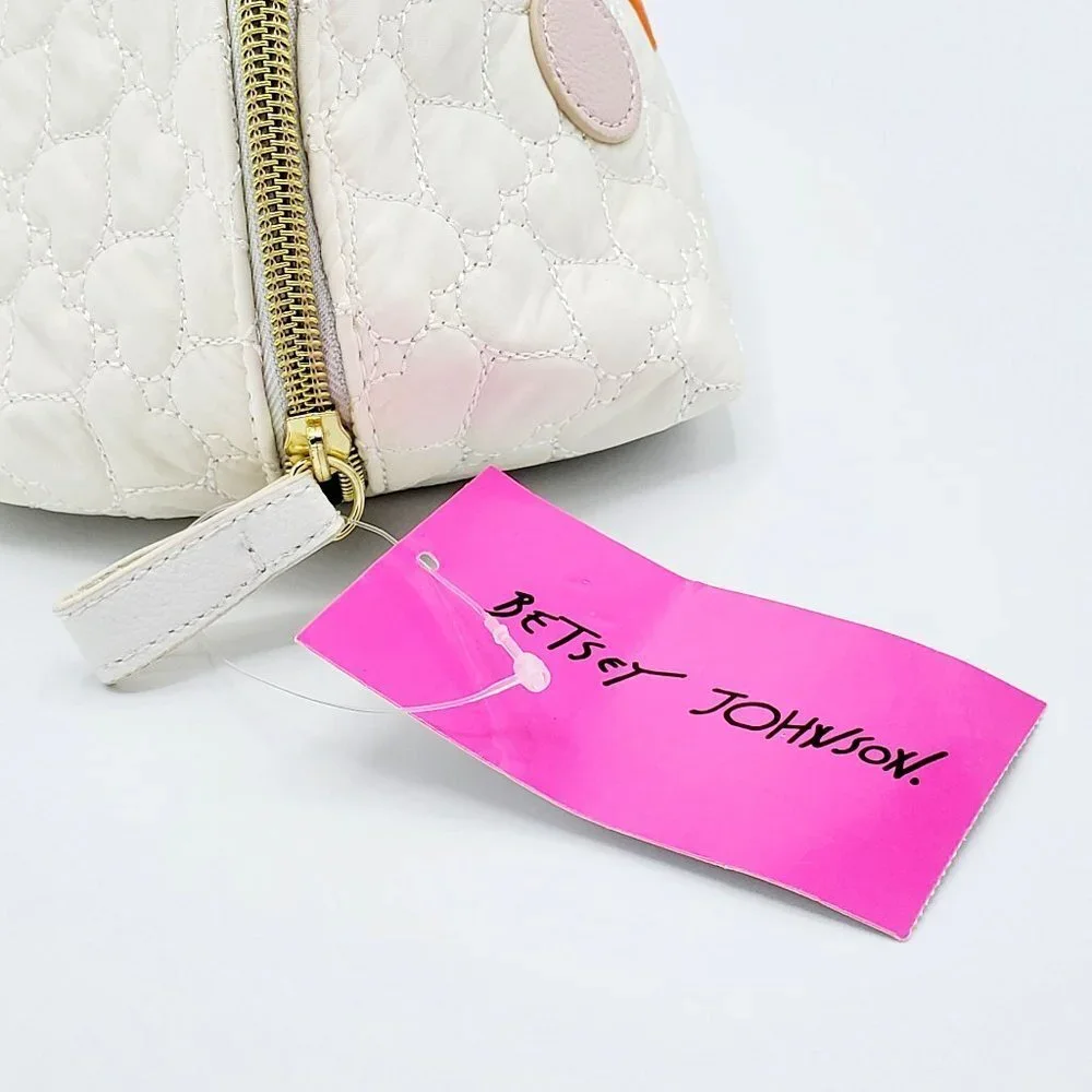 Betsey Johnson Happy Snowman‎ Kitsch Cosmetic Bag with Quilted Hearts